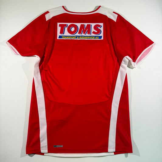 Lyn Fotball 2009 home (L)