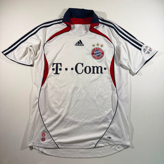 Bayern 2006/07 away #11 Lukas Podolski (M)