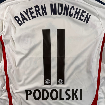 Bayern 2006/07 away #11 Lukas Podolski (M)