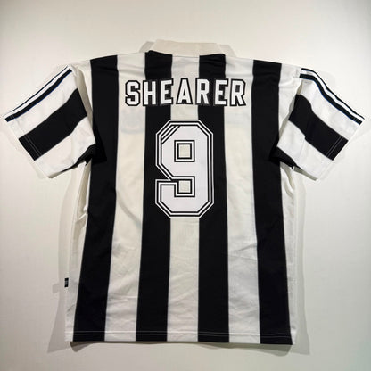 Newcastle 1995/96 home #9 Alan Shearer (L)