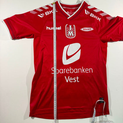 Brann 2014 home #23 Erik Huseklepp (S)