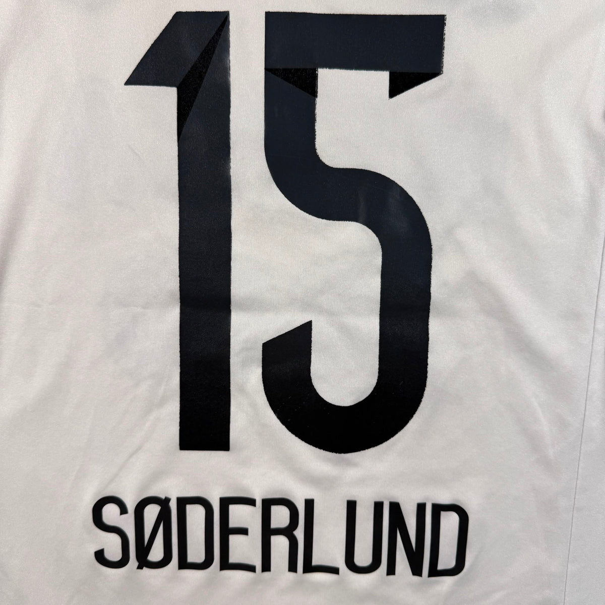 Rosenborg 2015 home #15 Alexander Søderlund
