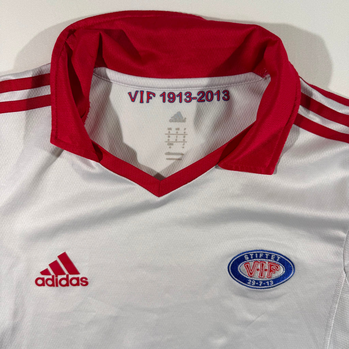 Vålerenga 2013 away player version (M)