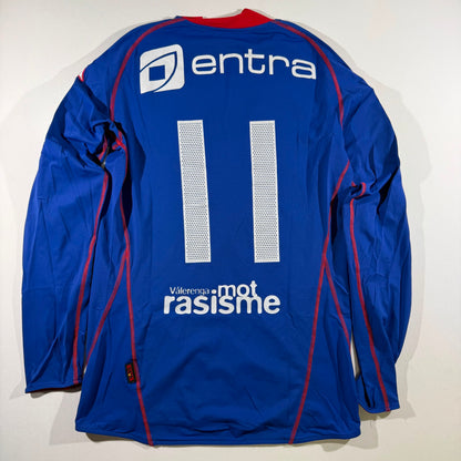 Vålerenga 2009 home match issued #11 Morten Berre (L)