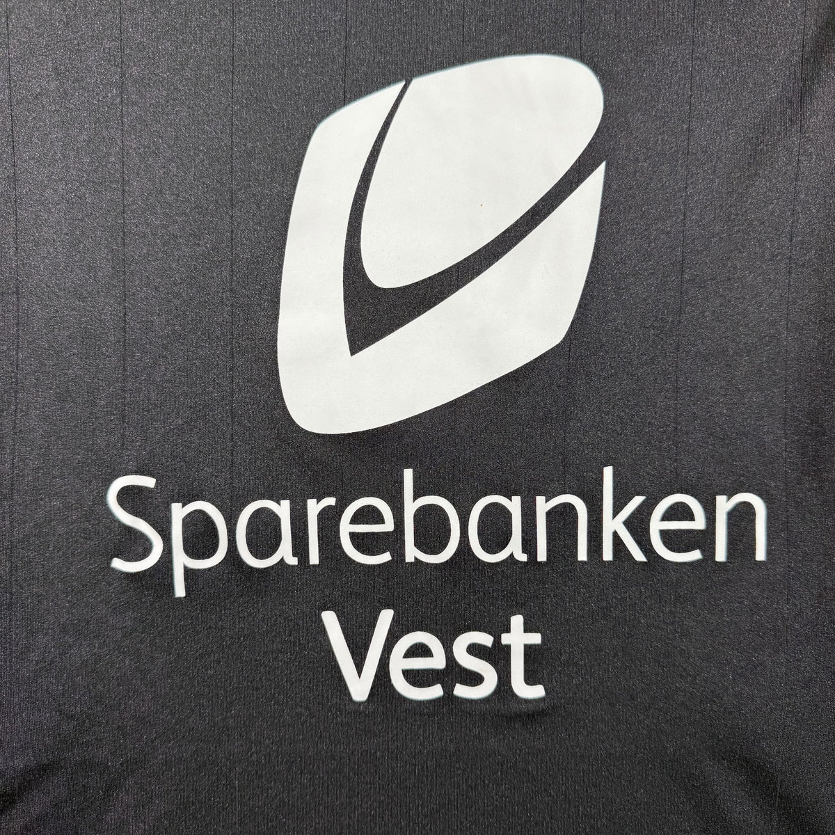 Brann 2012 away with special logo (S)