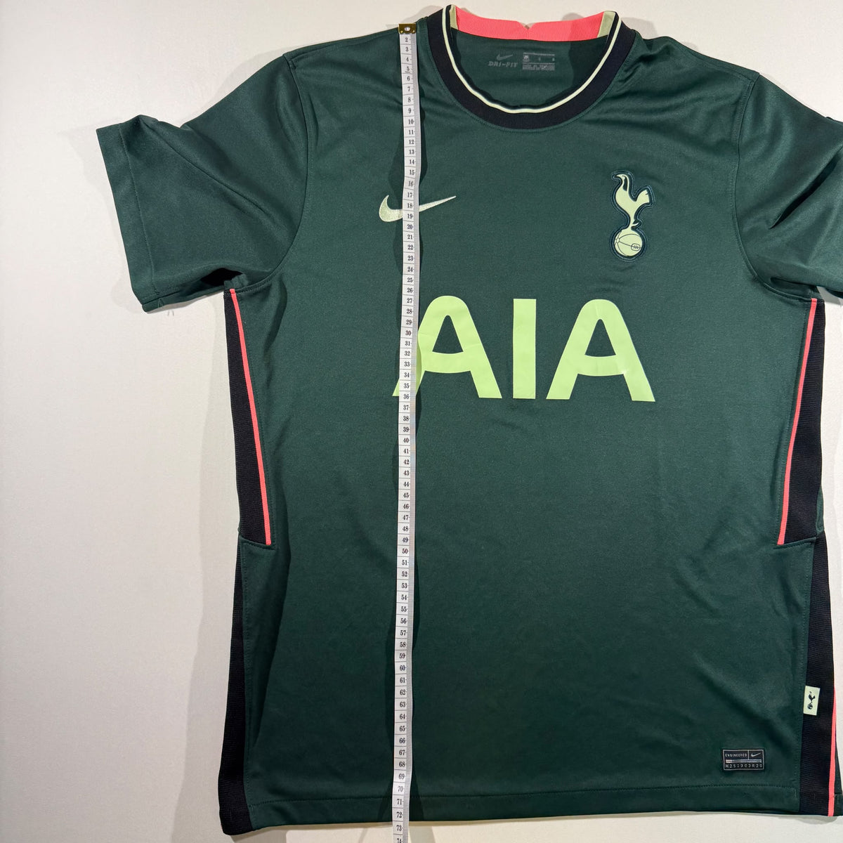 Tottenham 2020/21 away shirt #7 Son Heung-min (L)