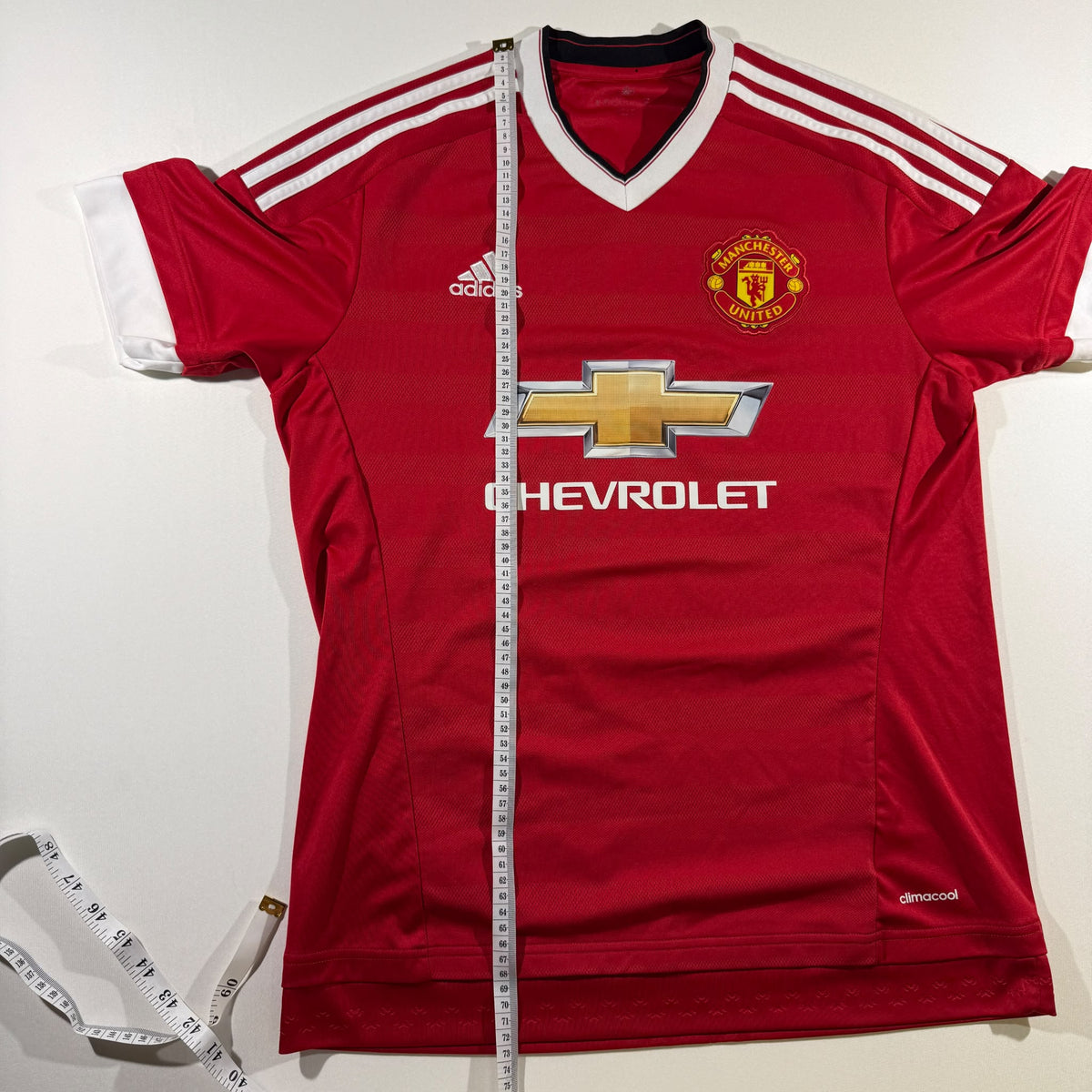 Manchester United 2015/16 home shirt #27 Marouane Fellaini