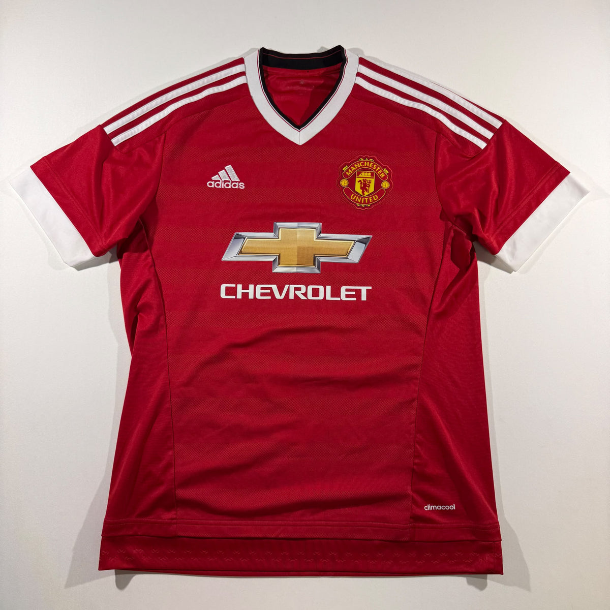 Manchester United 2015/16 home shirt #27 Marouane Fellaini