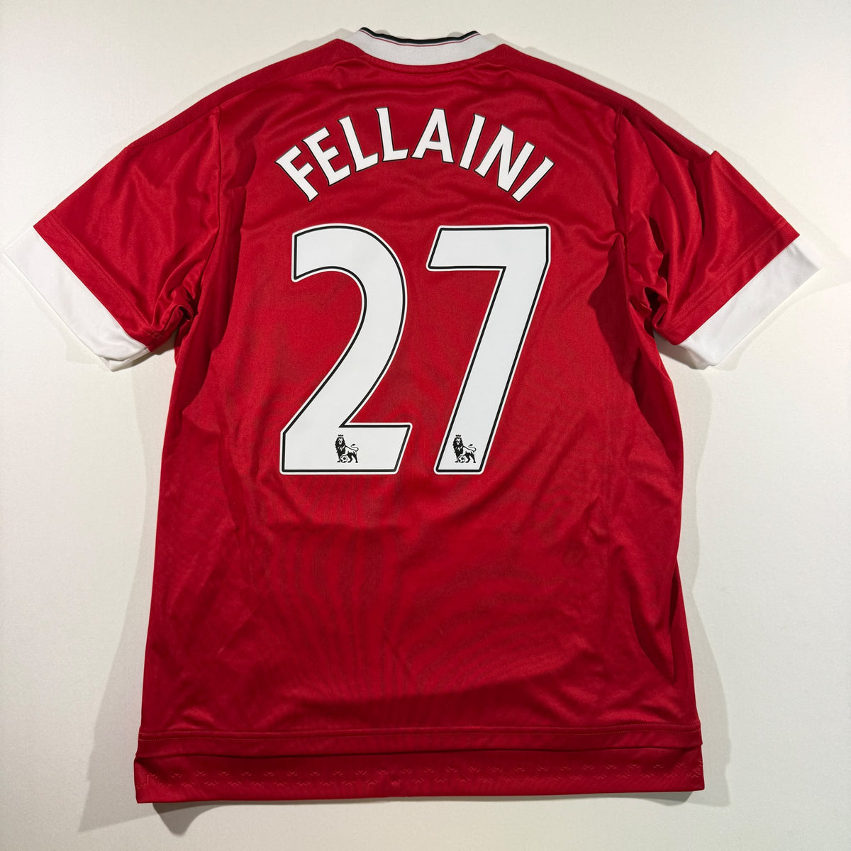 Manchester United 2015/16 home shirt #27 Marouane Fellaini