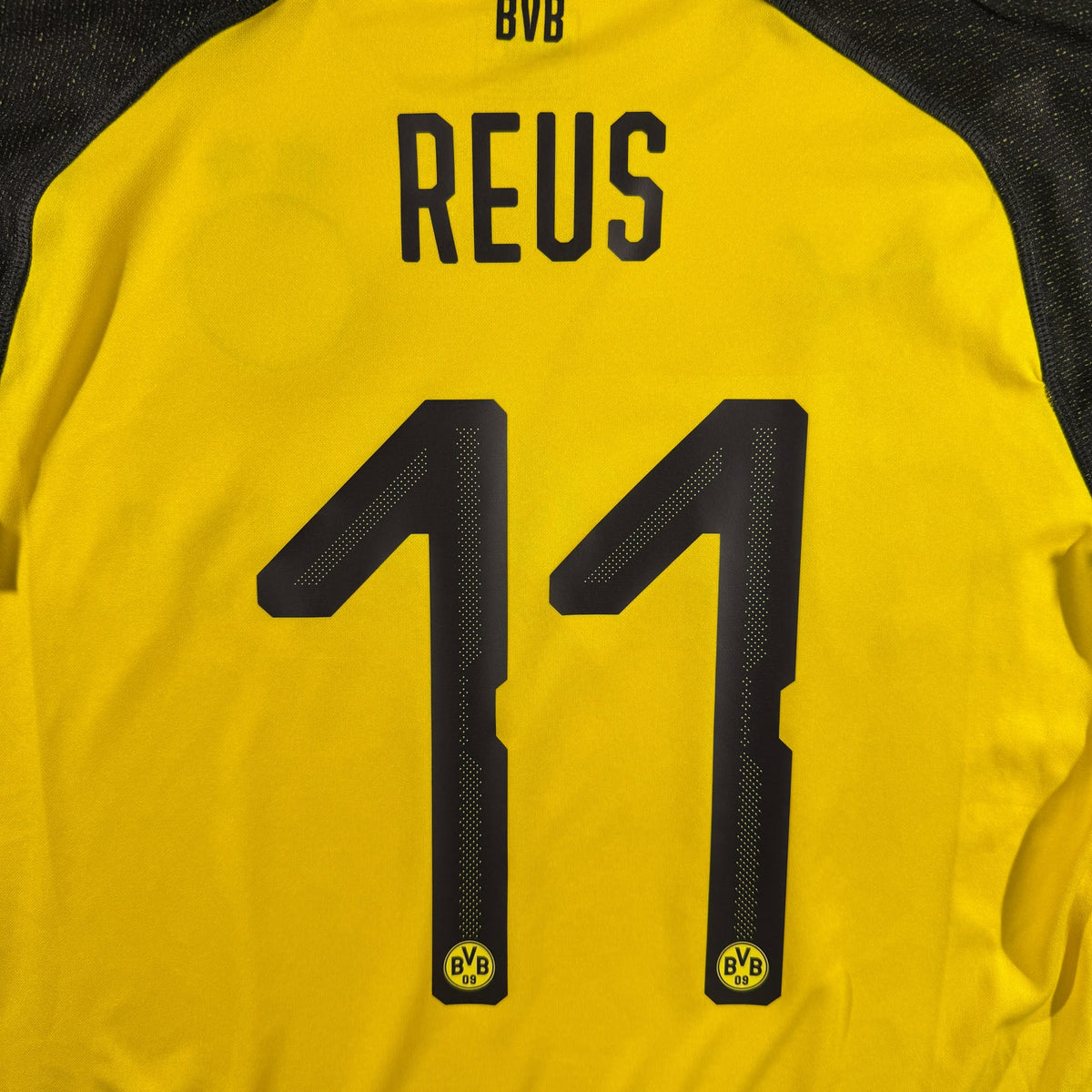 Borussia Dortmund 2018/19 home shirt #11 Marco Reus (L)