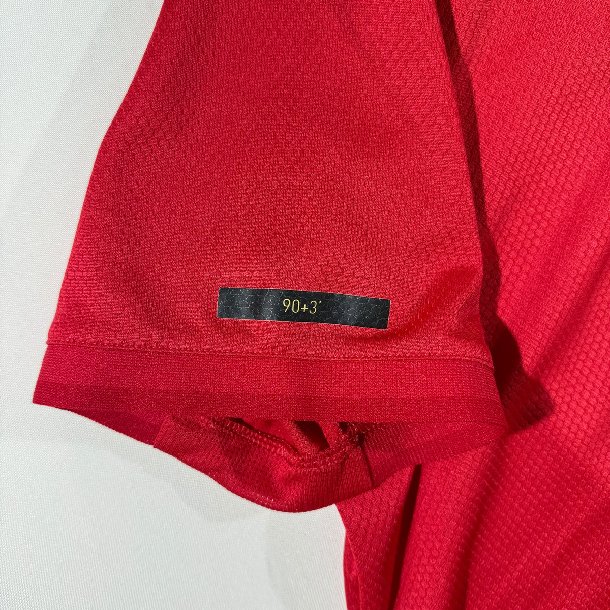 Manchester United 2019/20 home shirt #6 Paul Pogba (L)